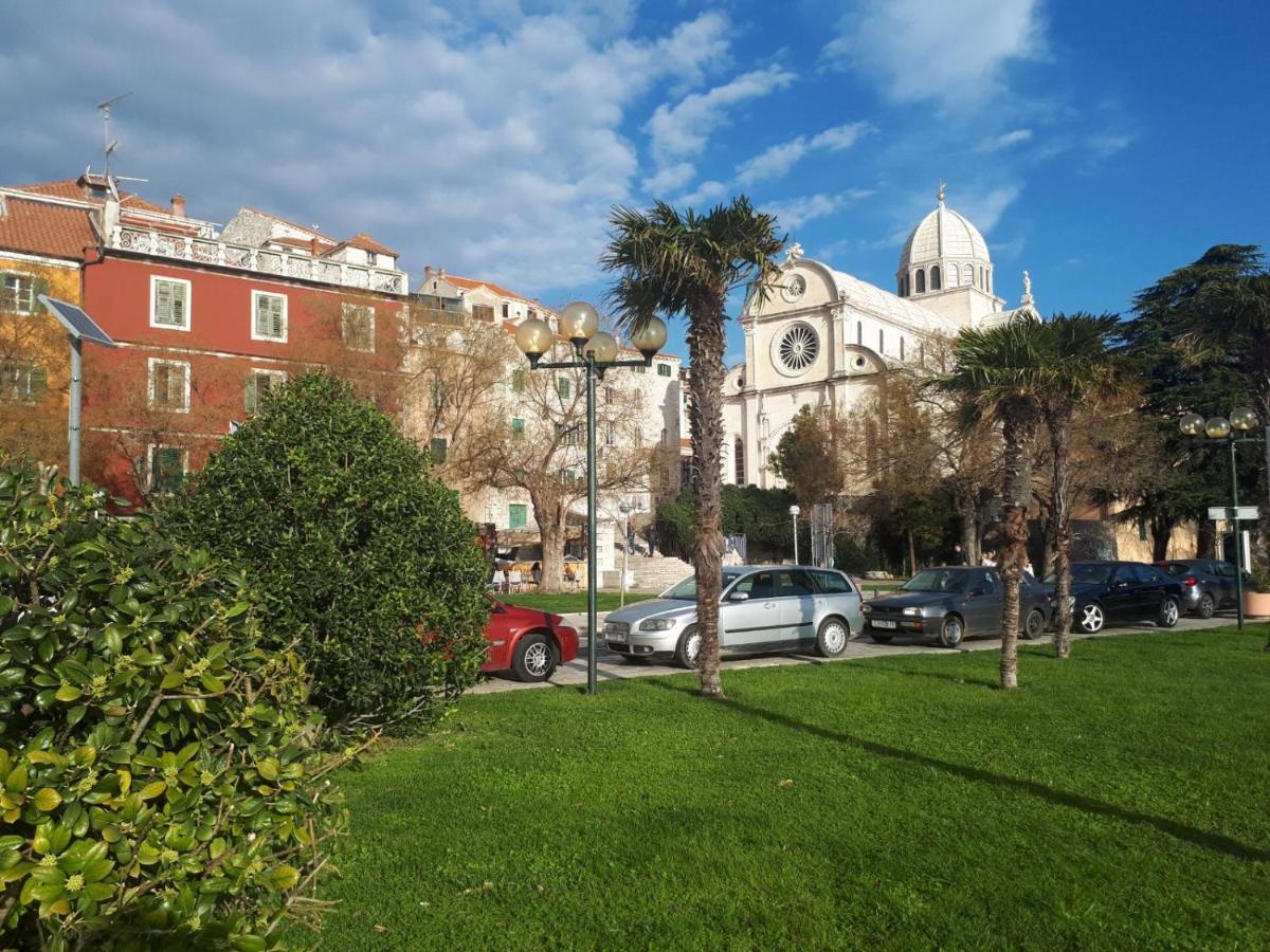 Apartman Luna Apartment Sibenik Exterior photo